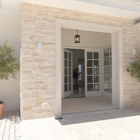 Vespera-infinity Heated Pool *