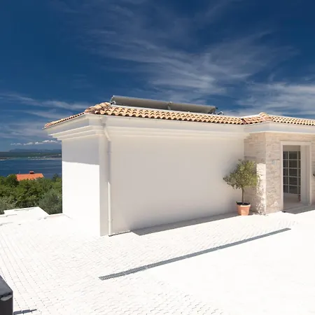 Vespera-infinity Heated Pool Villa Crikvenica