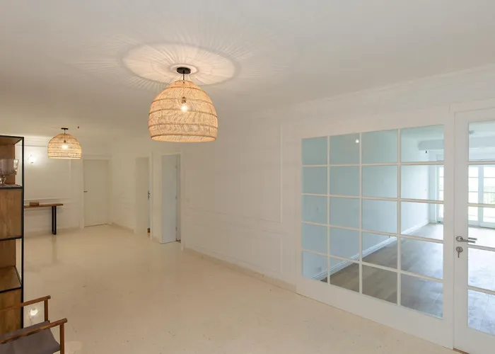 Vespera-infinity Heated Pool