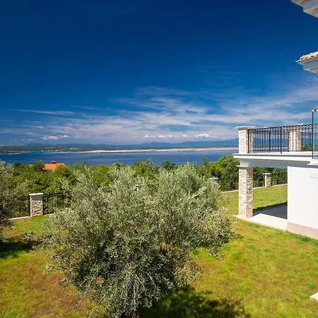 Villa Vespera-infinity Heated Pool