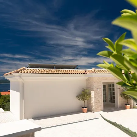 Villa Vespera-infinity Heated Pool Crikvenica