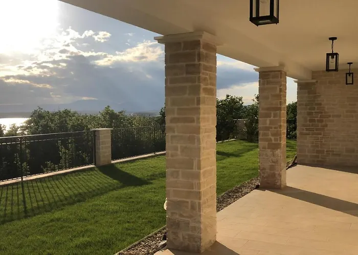 Vespera-infinity Heated Pool Villa Crikvenica