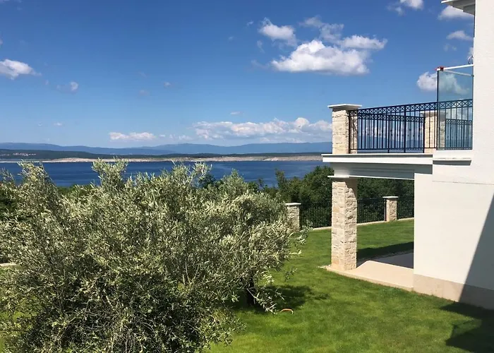 Villa Vespera-infinity Heated Pool Crikvenica